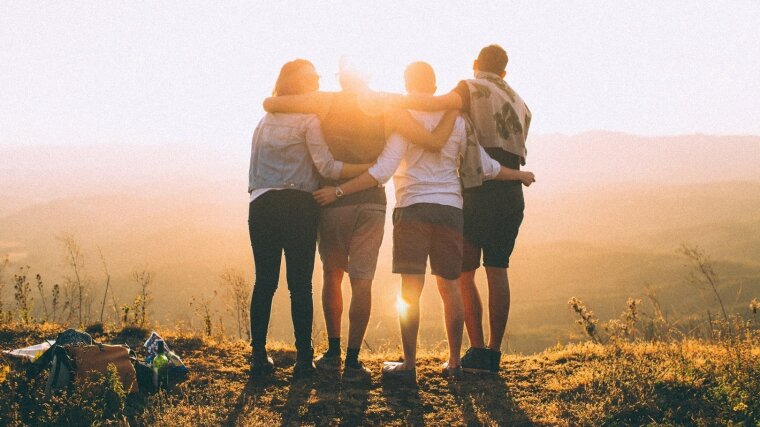 Alumni Group Sunset