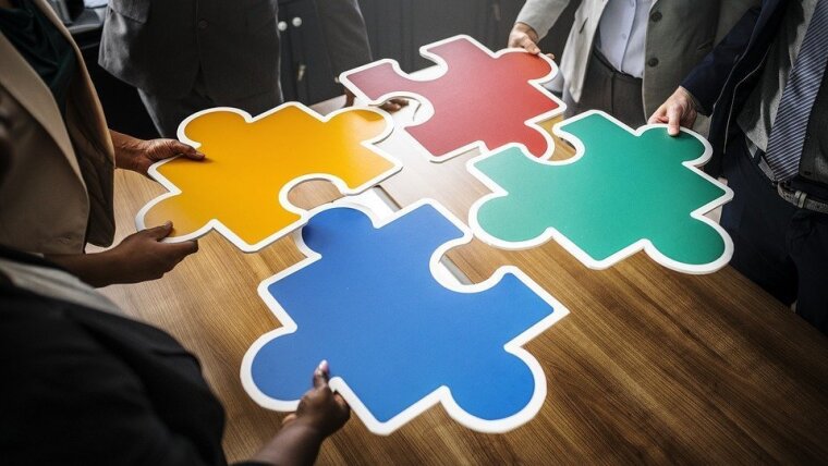 Puzzleteile