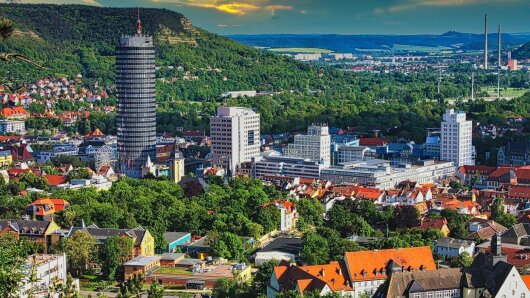 Blick auf das Stadtzentrum Jenas